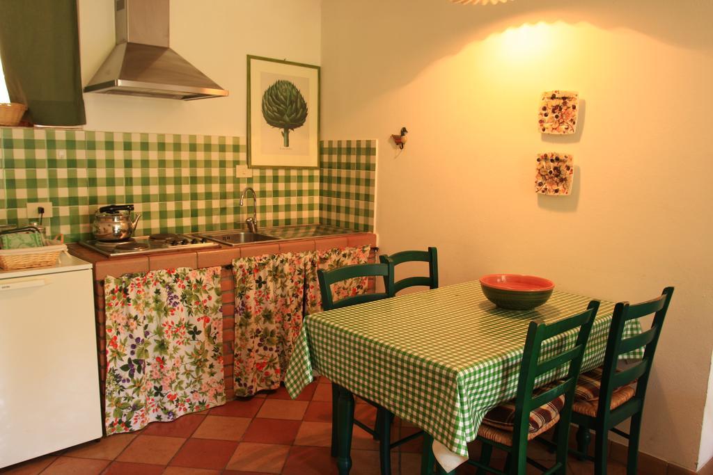 Agriturismo Villa Opera Volterra Habitación foto