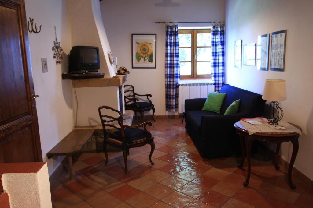 Agriturismo Villa Opera Volterra Habitación foto