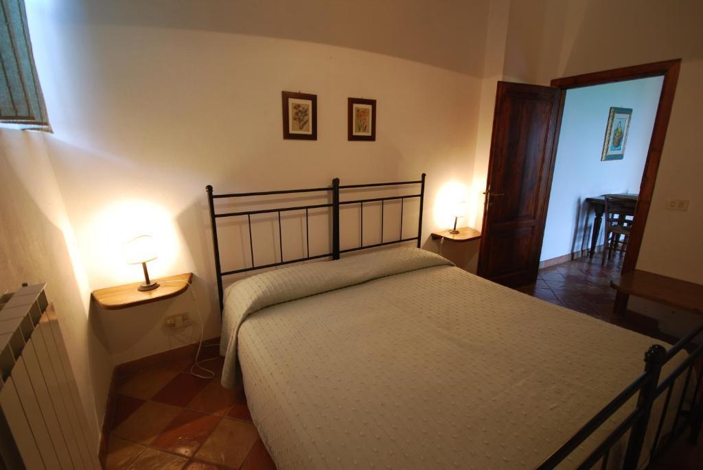 Agriturismo Villa Opera Volterra Habitación foto
